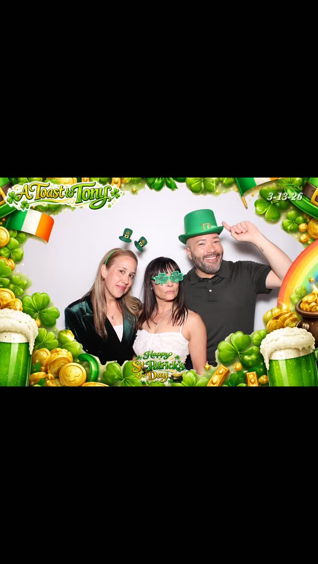 SHENANIGANS ๐๐๐
@takeyourbestshot_la #photoboothing
#atoasttotony
#amonthago
#11togo #FUNdraiser