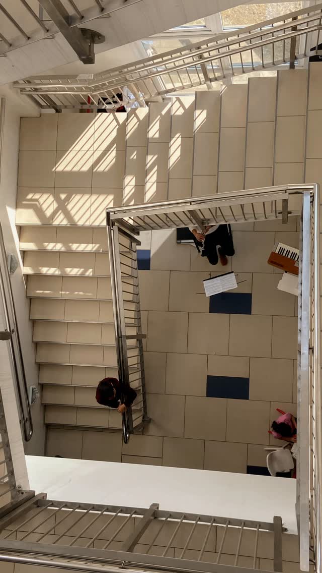Como cada lunes, nuestra fundación se hace presente con maravillosa música en las salas de espera del @hospitalegc 🎶🎹🎼
Escuchamos, entre otras piezas, Gracias a la vida de Violeta Parra, canciones de la película Amélie, Oboe Gabriel de Morricone… Gracias a todos por participar!
Esta iniciativa cuenta con el apoyo de la Fundación Piñera Morel @fundacionfpm a través del fondo “La cultura llega a la gente” @fundacionfuturooficial
Proyecto acogido a la Ley de donaciones culturales, @culturas_cl