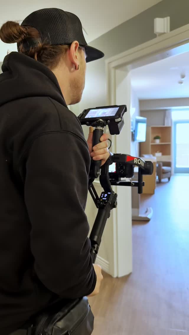 Headsets did the real heavy lifting on this one.🤫🔊
The team stayed connected while moving independently through the site to efficiently capture photo and video, keeping things quiet and in sync.
Big thanks to Runmar for jumping in with us on this shoot and bringing the gadgets of mass communication! 👊
#BTS
#BehindTheScenes
#VideoProduction
#ContentCreation
#AlbertaVideographers