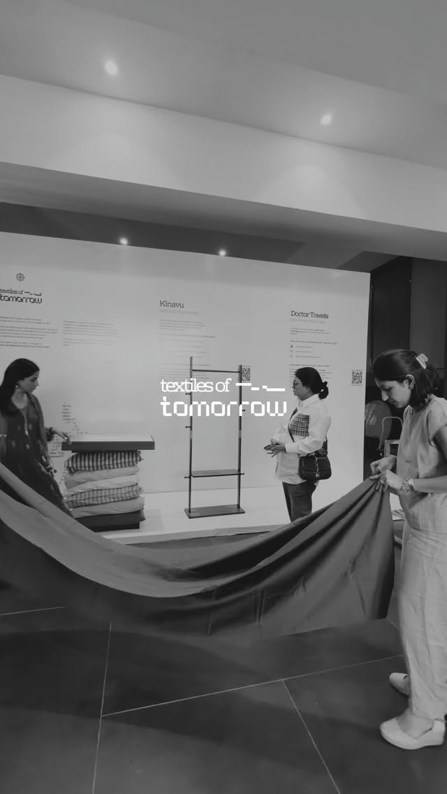 baramdaah saj gaya hai.
We welcome you to journey with us through ‘Textiles of Tomorrow’: a fusion of technologies and textile is the best way possible.
40+ designers | menswear | womenswear | jewellery | home essentials
See you at the exhibit today!
11th April’26
Omaya Gardens, Raipur