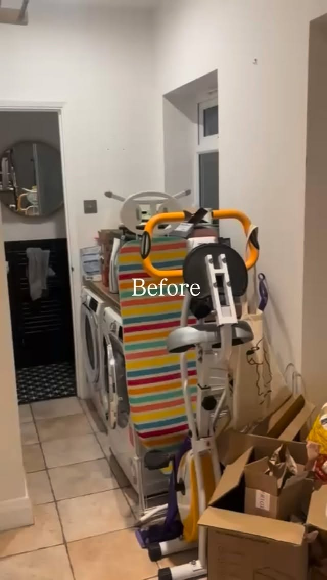 Kitchen edit in Sidcup ✨
A calm, considered reset designed to bring ease back into everyday routines. Thoughtful zoning, intentional decluttering and a layout that works seamlessly for real life, not just for show.
Every detail edited with purpose. Every space designed to flow.
The Edit Concierge 🤍
Discreet. Refined. Effortless living.
#TheEditConcierge #KitchenEdit #HomeOrganisation #Sidcup #ClutterFreeLiving