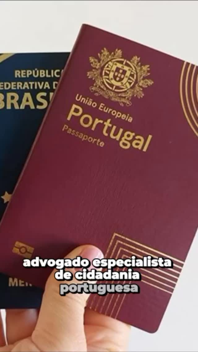 🇵🇹 Sonha com a cidadania portuguesa mas não sabe por onde começar?
Eu sou Arminda Ludmila, advogada luso-brasileira com anos de experiência em Direito Internacional e Nacionalidade Portuguesa. Já ajudei dezenas de famílias brasileiras a realizarem esse sonho de forma segura, organizada e sem dor de cabeça.
No Reel de hoje mostro na prática como funciona o processo e o que você precisa saber antes de dar o primeiro passo.
✅ Fazemos todo o processo de Nacionalidade Portuguesa (por descendência, casamento, residência etc.)
✅ Localizamos documentos no Brasil e em Portugal (certidões, assentos, provas de vínculo etc.)
✅ Assessoria completa: do mapeamento genealógico até a entrega da cidadania
Se você tem avô, bisavô ou qualquer ascendente português, pode ter direito! Mas atenção: o processo exige organização e conhecimento da lei para não perder tempo nem dinheiro.
Quer saber se você tem direito ou como começar?
Comenta “PORTUGUESA” ou manda DM que eu te respondo pessoalmente.
🔗 Link na bio para mais informações ou consulta inicial.
#CidadaniaPortuguesa #NacionalidadePortuguesa #AdvogadaLusoBrasileira #Portugal #BrasileirosEmPortugal DuplaCidadania l