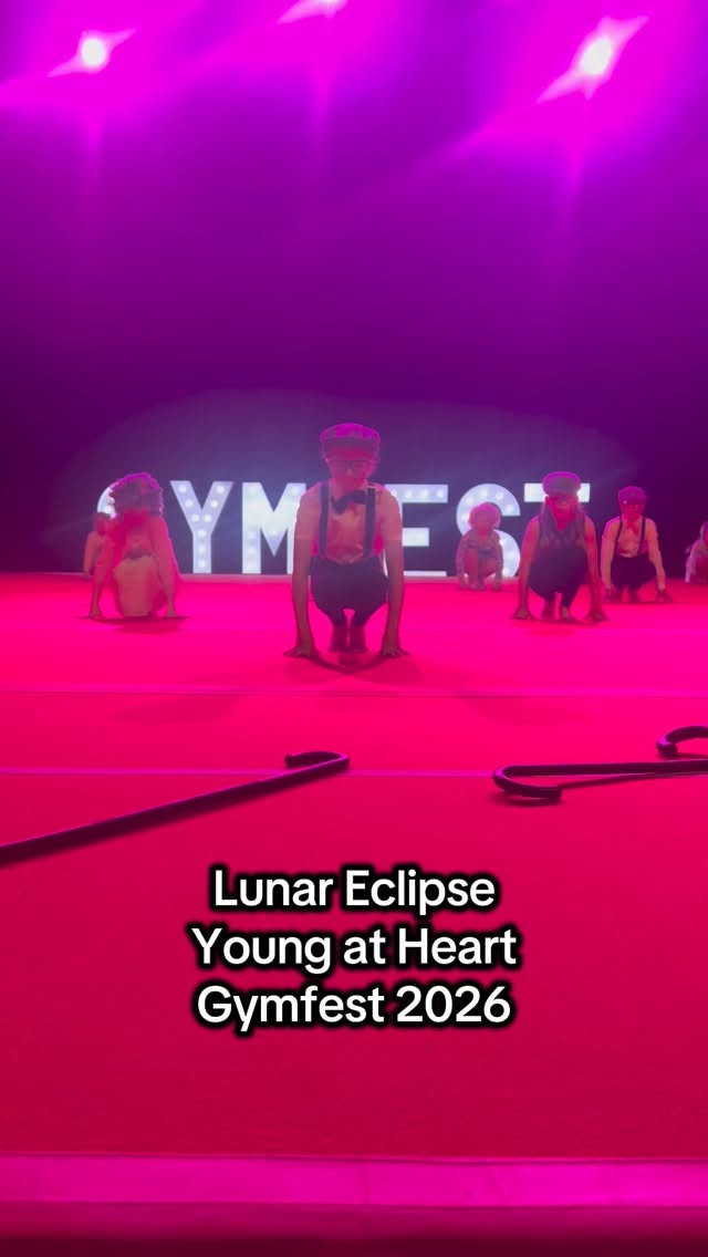 👵🏻💽✨Lunar Eclipse - Young at heart ! Amazing performance everyone starting Gymfest 2026 off strong for LunarGC😌Well done to every single one of you!!
✨ #gymfest #gymfest2026 #displaygymnastics #lunareclipse #youngatheart