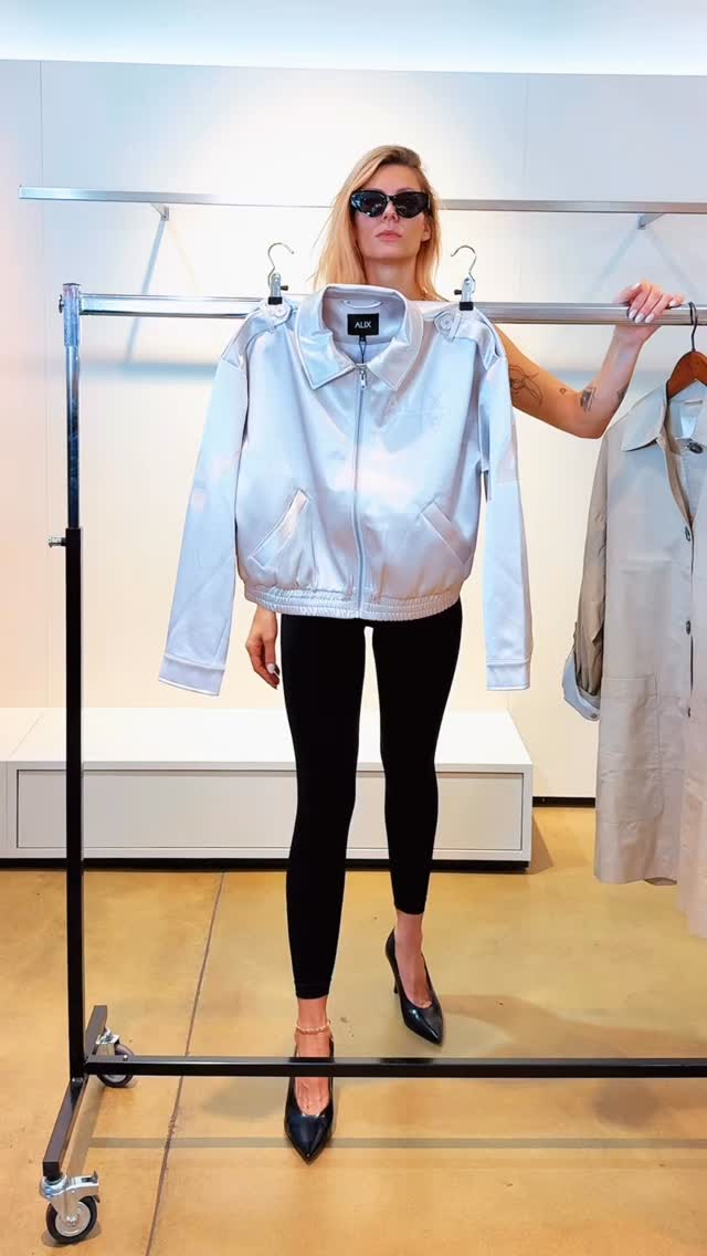 Life isn‘t perfect but your outfit can be.
Unser Store in Merten wartet auf dich 😉
#jacket #fashion #spring #outfitinspiration