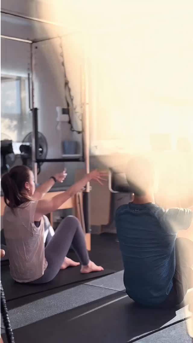 If you’re serious about performance, you can’t afford to skip Pilates.
It’s not about trends—it’s about building a body that actually holds up under pressure.
Pilates plays a critical role in:
• Injury prevention & recovery – by correcting muscular imbalances and strengthening stabilisers, it reduces joint strain, lowers injury risk, and helps the body recover while staying mobile and pain-free.
• Core stability & power – targeting deep core muscles (transversus abdominis, obliques, pelvic floor) to create a strong, stable base that transfers power efficiently.
• Flexibility & mobility – improving range of motion through controlled strength, not mindless stretching, so every movement becomes more efficient.
• Posture & balance – better alignment means better mechanics, which means better performance.
• Mind-body awareness – learning to actually understand and control your body, so you move with intention and precision.
• Movement efficiency – developing neuromuscular control so you produce more output with less wasted energy.
Stronger. More efficient. More resilient.
That’s the difference between just training… and training smart.