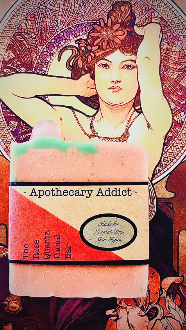 Happy Tuesday! Today’s Feature: “THE ROSE QUARTZ FACIAL CLEANSING BAR” from @apothecary.addict 🜄🫧🌸
🌸😊🫧🧼🌱 Softness…in every sense of the word. This ultra-creamy facial bar is crafted for normal to dry skin, with a rich base of shea butter from @fairtaleghana and cupuaçu and murumuru butters from @parisfragrances —creating a dense, lotion-like lather that comforts, hydrates, and never strips.
Swirled in the most beautiful natural blush tones from rose and mineral clays, and finished with a delicate rose quartz stone tumble—each bar feels like a small ritual piece… grounding, gentle, and quietly radiant.
⚗️Calamine, colloidal oats, coconut milk, and a botanical infusion of aloe, comfrey, calendula, nettle, marshmallow root, and green tea work together to soothe, soften, and restore.
Finished with a calming blend of lavender, frankincense, and carrot seed—subtle, herbaceous, and skin-loving.
✨ Restock this Thursday (Earth Day!) 🌏
One of my favorite notes to receive…
⭐️⭐️⭐️⭐️⭐️/⭐️⭐️⭐️⭐️⭐️
“My favorite for cleansing my face… leaves my skin moist and refreshed!”
–––
A facial bar that feels as beautiful as it looks…
and cares for the skin just as deeply. 🜄🫧
#facialbar
#dryskinsolutions
#botanicalskincare
#brazilianbutters
#apothecaryaddict 🌿