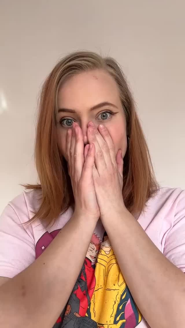 Ik durf het bijna niet te zeggen…. Maar Collect O Fest was een groot succes! Ik heb veel gezien, veel gedaan maar vooral enorm veel geleerd.
Iedereen enorm bedankt als je langs bent gekomen! Of je nu iets hebt gekocht of niet het feit dat jullie de moeite namen om de stand uit te checken doet me goed :)
In deze video geef ik jullie een update wat er allemaal is verkocht!
#manga #anime #pokemon #jjk #demonslayer