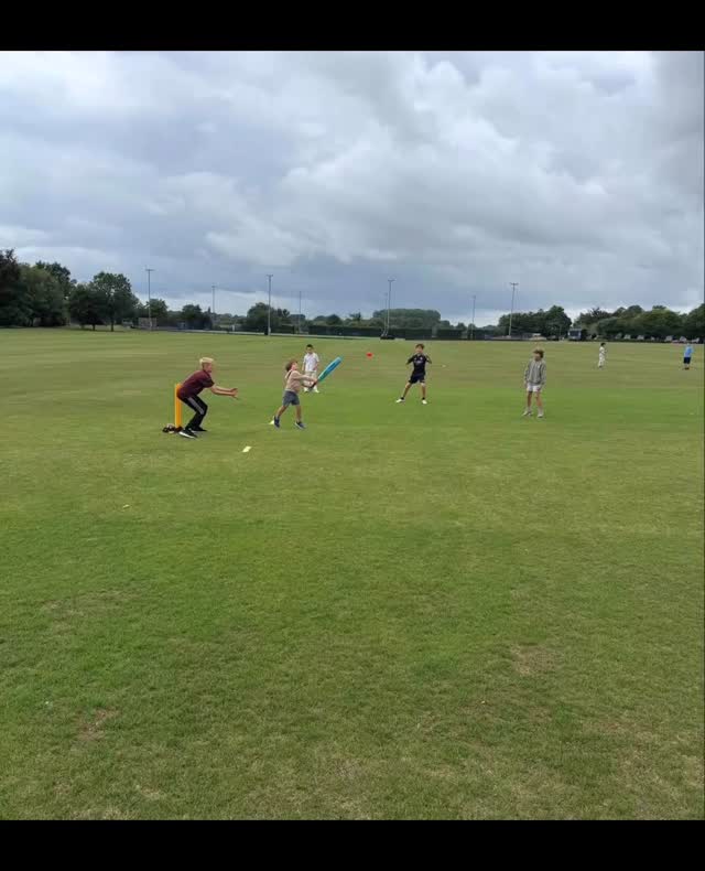๐ Highlights from our last Cricket Camps ๐
Definitely one of most popular camps! For cricket enthusiasts and beginners - it is the perfect camp to get you ready for the new season! And whatโs best is that there are still a couple spaces remaining on our Pre-Season Cricket Camp on Wednesday 15th April at @clayesmore
๐๐ป To book your childโs space, follow the link here: https://www.bhsports.co.uk/book-online
You donโt want to miss it!
#CricketCamp #Easter #Cricket #Preseason #BHSports