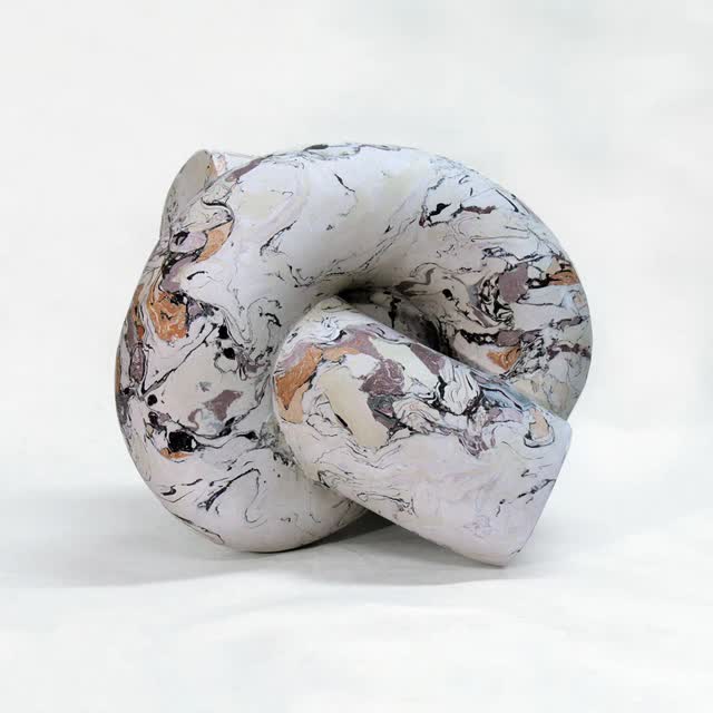 "There is a kind of alchemy in coaxing raw earth and pigment into something luminous, enduring, and alive—each pattern I create holds its own mystery and magic." —SuperStrata artisan Melissa Vogley Woods
Link in bio to learn all about the rare art form of scagliola in our latest post on The Journal.
