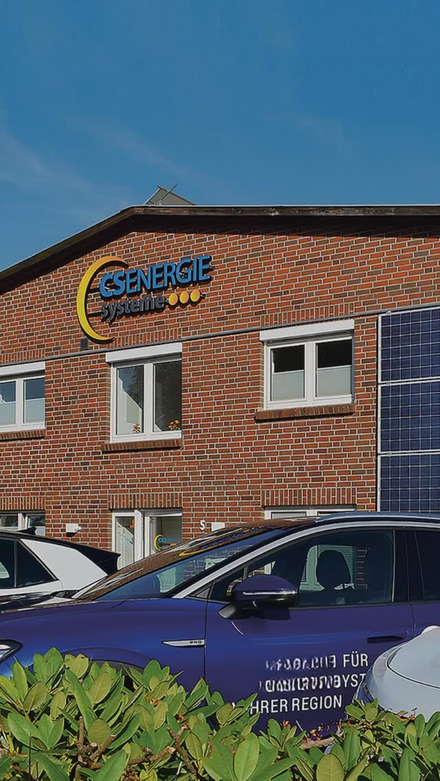 Warum entscheiden sich Unternehmen aus Hatten für HATTENhat.?
Jann Philipp Hanken, Geschäftsführer der CS-Energiesysteme GmbH @cs_energiesysteme_gmbh , bringt es auf den Punkt:
👉 „HATTENhat. ist eine regionale Plattform, die unsere Region repräsentiert – und genau dort möchten wir uns als lokales Unternehmen zeigen.“
Sichtbarkeit beginnt vor der eigenen Haustür.
Gemeinsam machen wir sichtbar, was Hatten zu bieten hat – unsere Unternehmen, unsere Menschen, unsere Geschichten.
💡 Möchtest auch du dein Unternehmen regional stärken und Teil dieser Gemeinschaft werden?
#hattenhat #unternehmenHatten #regionalstark #gemeinsamsichtbar #hatten
🎥 @osomedia.de & @hattenhat