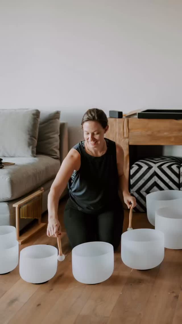 Tomorrow night Event! 💫 Sound Bath Healing with Sarah 4/17 from 6:30-7:30 pm at the New Studio by CTS!! @soundhealingsarah 🧘♀️
This Sound Bath Healing event is designed to sweep away the cognitive clutter and tension from a busy week and help ease into a restful weekend.
Sarah will provide take home journaling prompts to carry the peace home and extend your self care into the days ahead!
Please arrive well-hydrated (sound travels more effectively through water), and bring comfortable layers to stay warm throughout the session. A journal is encouraged for post-session reflection.
Tickets are only $30 (non-refundable) and can be purchased on the Mindbody app!
Any questions? Send us a DM!
#connectedthroughstrength #soundbath #bostonsoundhealing #bostonmeditation #healingsoundbath
