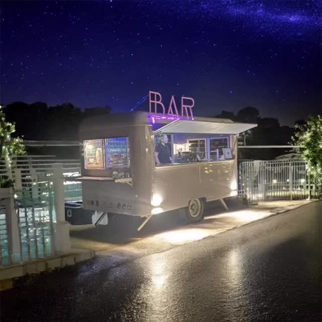 Our Miami is more than a van. Its a reflection of what we bring to your event #cocktails #mobilebartender
#corporateeventplanner #weddings