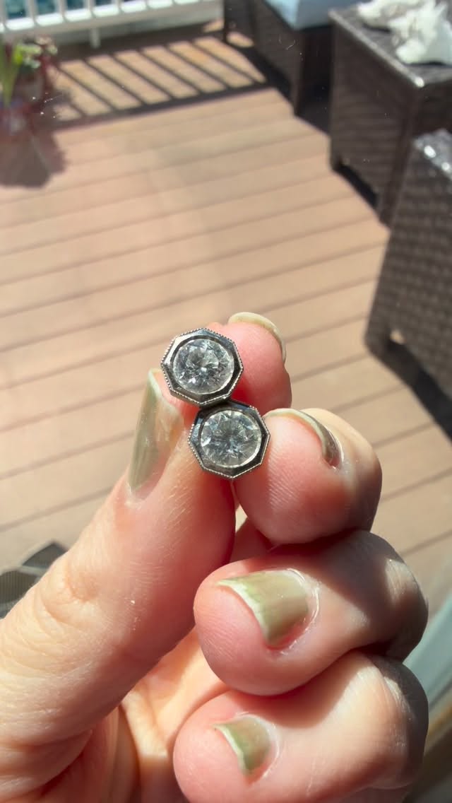 April is for Diamonds!!! 💎 Update the classic Diamond studs with our octagon bezel set studs with milligrain detail. 1.5 carats set in 18k white gold palladium mix. Also available in 18k yellow gold. Message me for pricing or upgrade your own diamonds with our setting! Win win!
.
.
.
.
.
#mejiajewelry #madeinnewyork #longislandjewelry #luxuryjewelryshopper #whatsyourstyle