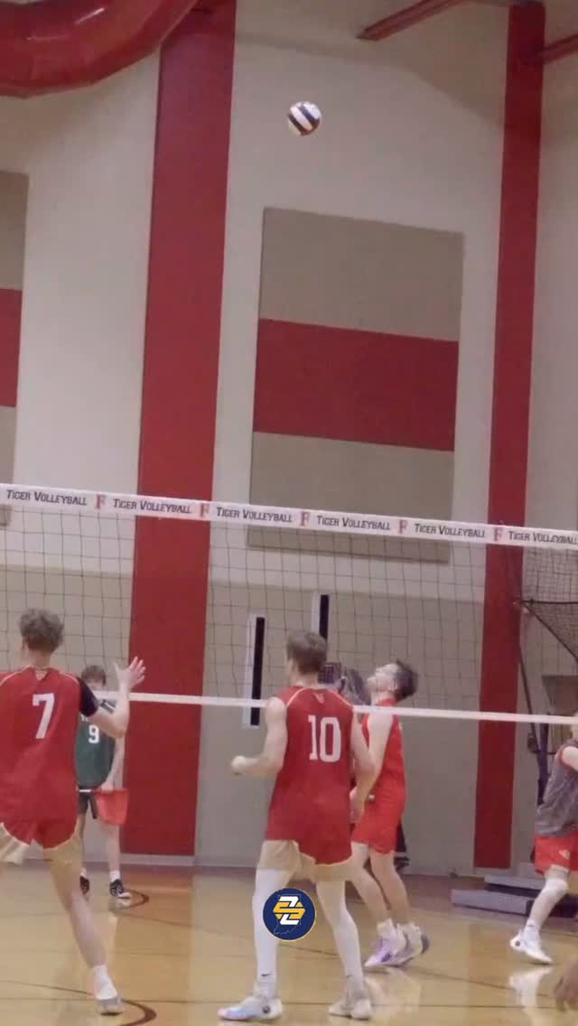 2026 Fishers Midwest Battle
Andrean’s Trevor Prisby (‘26) @intech_mvb commit PUT IT AWAY” from a great set by Carter Knueppel (‘26).
This Andrean team is exciting to watch. Currently 14-2 after a 4-1 weekend.
#behindthelens #alwayssearching #futurestars #grinding