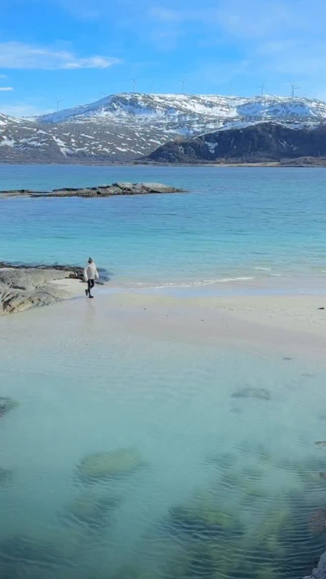 North Norway relaxing holiday.
This beautiful place is already listed in our Tromsø ebook but the second edition will have more details as we spent a very relaxing days there and walked around the islands discovering treasures.
#norwaytravel #visitnorway🇳🇴 #northnorway