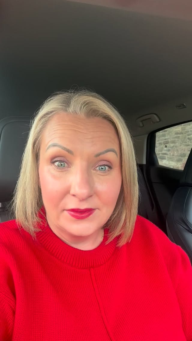 New top. Favourite lippy. Two opportunities landed before the ink was dry.
24 hours ago I handed in my notice.
This is not a coincidence.
When your nervous system finally feels safe enough to let go of what isn’t working, it creates space for what is.
Regulate to Receive. In real life.
Join my next course link in bio and comments
#RegulateToReceive #WildWellWellbeing #NervousSystemHealing #FeelSafeToReceive #newbeginnings