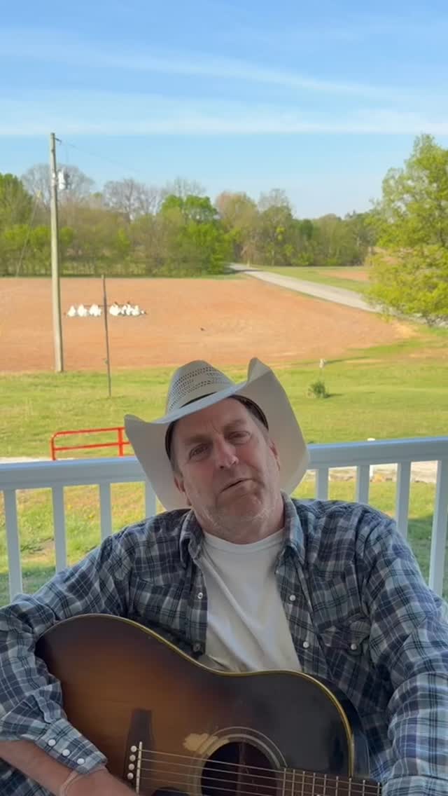 We got a message from @martybrownusa #livemusic #saturdaynight 4/18 #countrymusic #kentuckyproud #cattlefarm