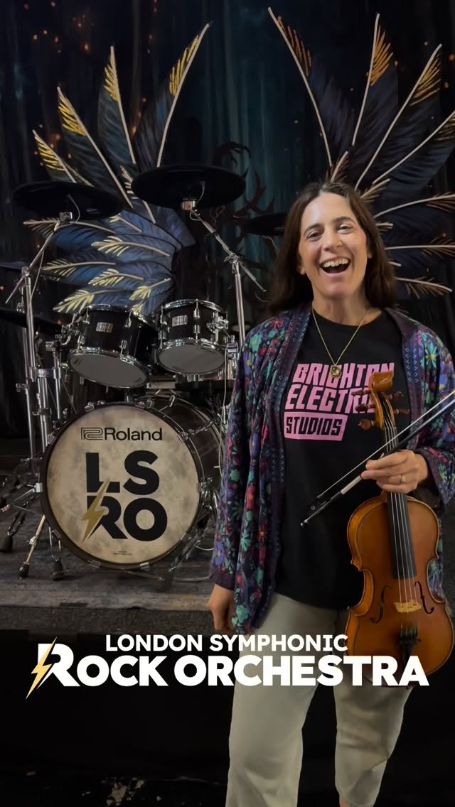 There’s no definitive version of Eruption. That’s the point.
Ellie Stanford breaks down what makes Van Halen’s iconic solo so untameable… the timing, the flow, the way it breathes differently every single night. On a 5-string electro acoustic violin, this wasn’t a cover. It was a conversation.
Eruption on violin wasn’t a straight translation. It was taken apart, lived with, and shaped into something entirely her own @elliestanfordviolin
👀 Watch ‘Eruption’ in-full Live: https://youtu.be/dhNaGoFTHdE
🚨Sign-up to our monthly Newsletter: https://www.londonsymphonicrockorchestra.com/fans
▶️ Subscribe YouTube: https://www.youtube.com/@LondonSymphonicRockOrchestra
🎟 Tour Dates: https://www.londonsymphonicrockorchestra.com/tour-dates
.
.
.
#LSRO #EllieStanford #Eruption #VanHalen #ViolinHero