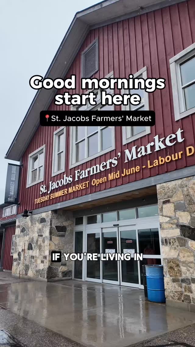 Local vendors, fresh finds, and the kind of mornings that feel like a reset. There’s a reason the St. Jacobs Farmers’ Market is a weekly ritual for so many!
Open Thursdays and Saturdays, year-round.