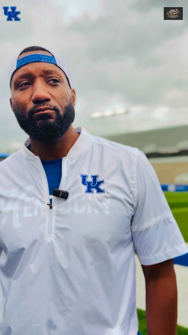 During the 2026 @ukfootball Spring Game, I chatted w/ @ukfootball legend, @keenanburton .
Here we discuss what the @universityofky has meant to him as an alumnus, his thoughts on new head coach Will Stein, as well as impacts on the program and fan base.
@keenanburton shares valuable advice for aspiring Division I athletes, emphasizing the importance of hard work, patience, studying the game, and never cheating the process.
#bbn #bigbluenation #kentucky #wildcat