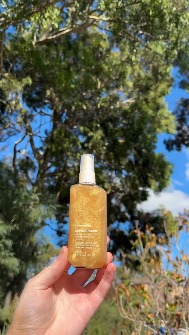 ✨Shine that speaks for itself✨
Light weight, radiant and smells amazing - great for any hair type
Comes with a free toiletries bag, shower comb & hair towel valued at $85.
Limited Mother’s Day Packs available 📞 7425 0725 or ask in salon today!
#Shimmer #radiant #golden #shine