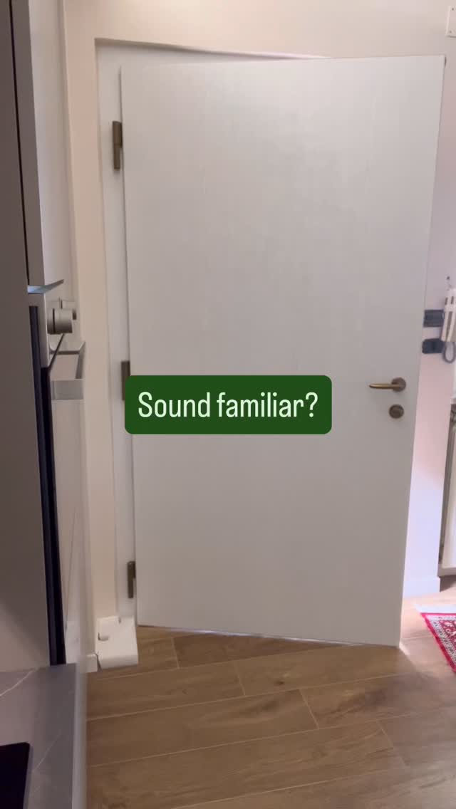 They’re training consistently.
4–5x/week.
But they’re barely eating during the day.
It’s not just what they’re eating —
it’s when they’re eating.
Long gaps.
Very little earlier on.
Then trying to eat more later.
That pattern alone can slow things down.
At a certain point, this isn’t a training issue.
It’s an energy timing issue.