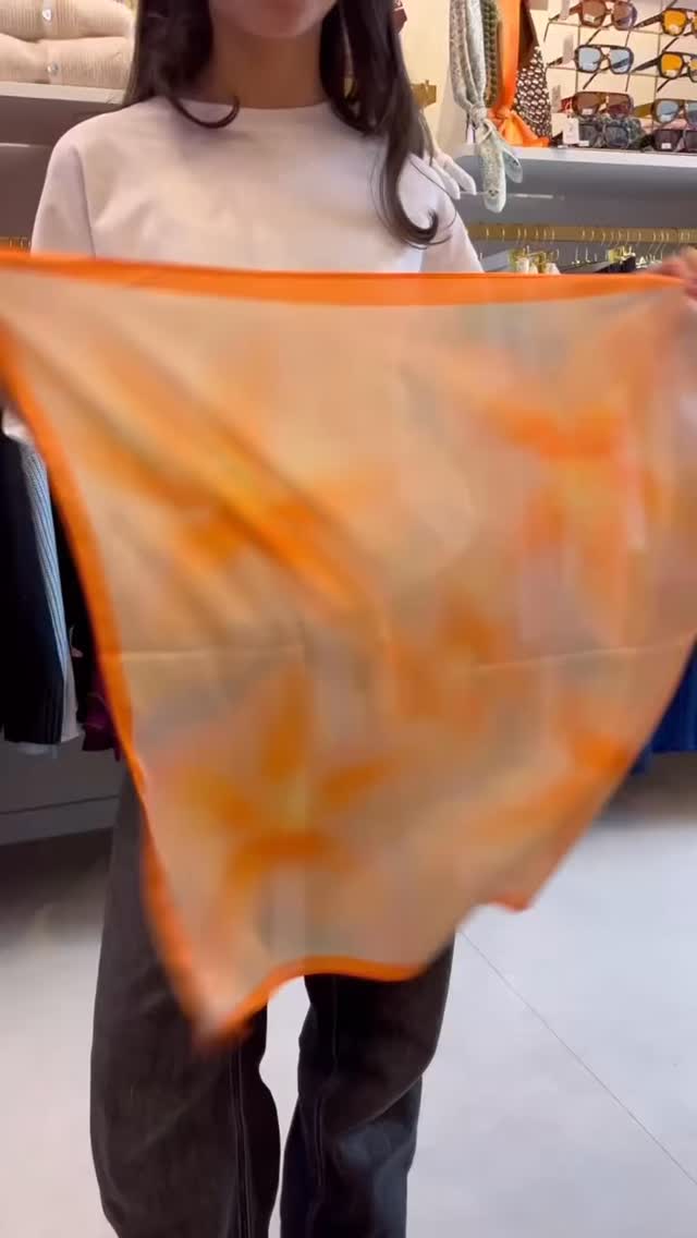 GIVEAWAY πβ¨
Win een silk scarf naar keuze π
Zo maak je kans:
β’ volg ons account
β’ tag een vriendin π―ββοΈ
β’ like deze video π€
Extra kans? Deel deze post in je story π²β¨
Winnaar wordt bekendgemaakt op 25 april π
Good luck babes π
#giveaway #winactie #silkscarf #boutique