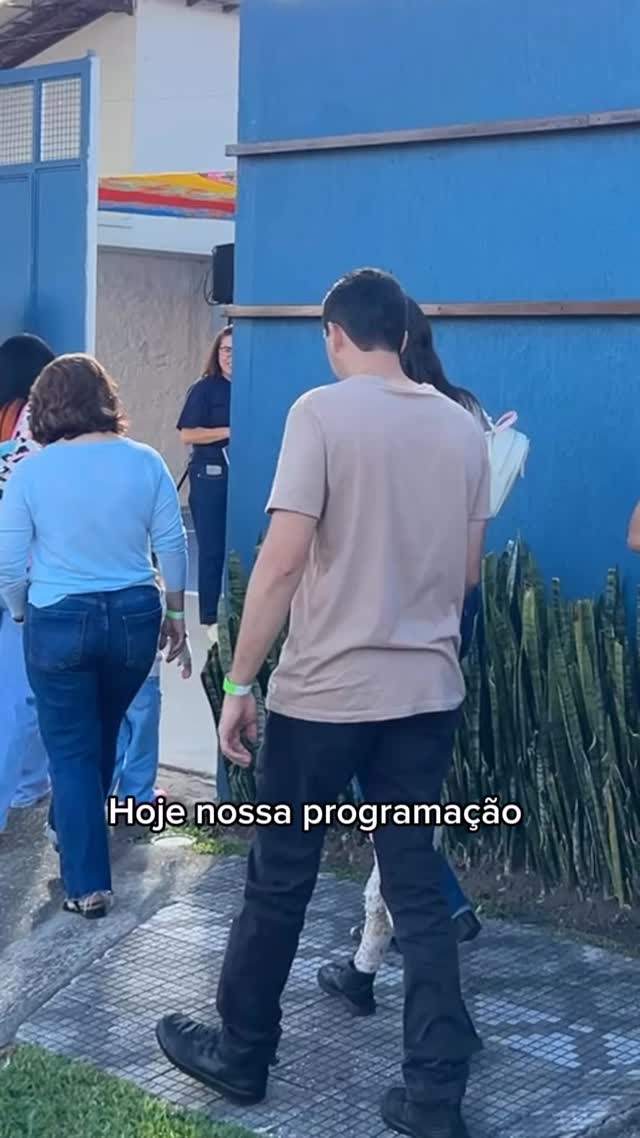 Agora sim… dá pra sentir tudo o que foi esse dia. 💛✨
Vivemos uma manhã que reforça o quanto estar junto faz a diferença.
Encontros, sorrisos e momentos compartilhados, tudo isso em família! 🤩
Memórias e vínculos que só crescem. 🌿
💚 Venha conhecer a Educar e Crescer!
#EducarECrescer #DiaEmFamília
#InfânciaComAfeto