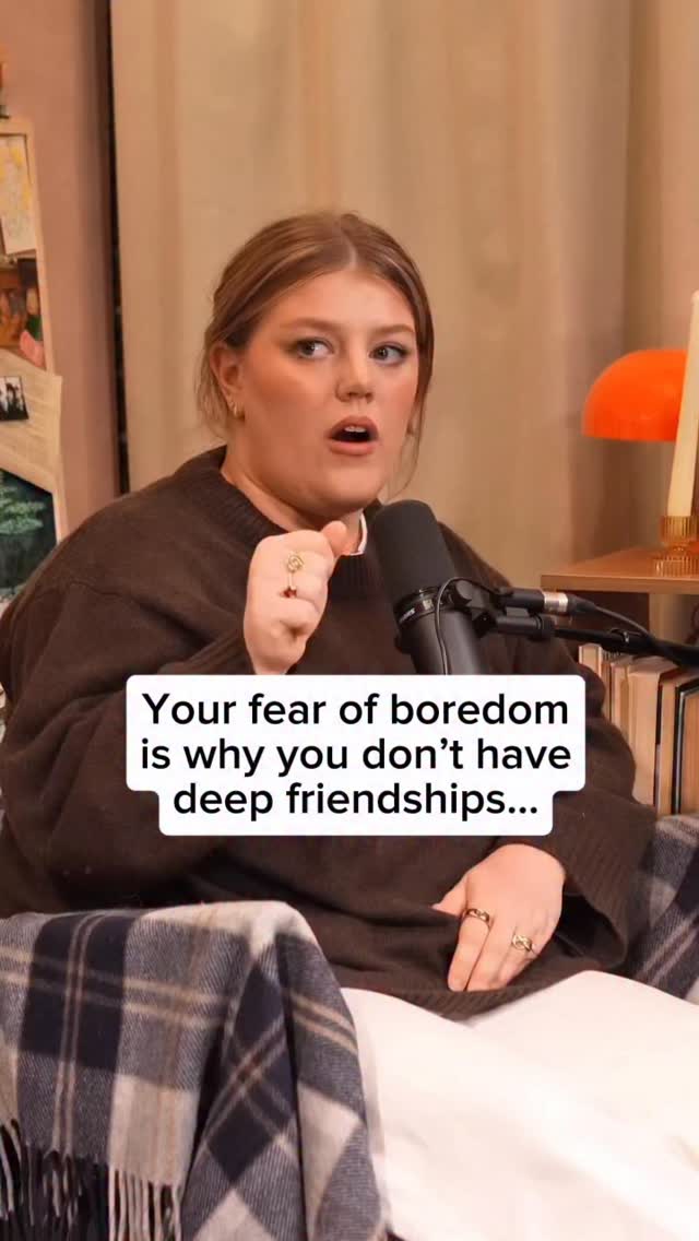 you can’t find depth without a bit of discomfort
🎧 Episode 408. Are our phones killing intimacy?
#podcast #podcastrecommendation #relationships #friendship #20something