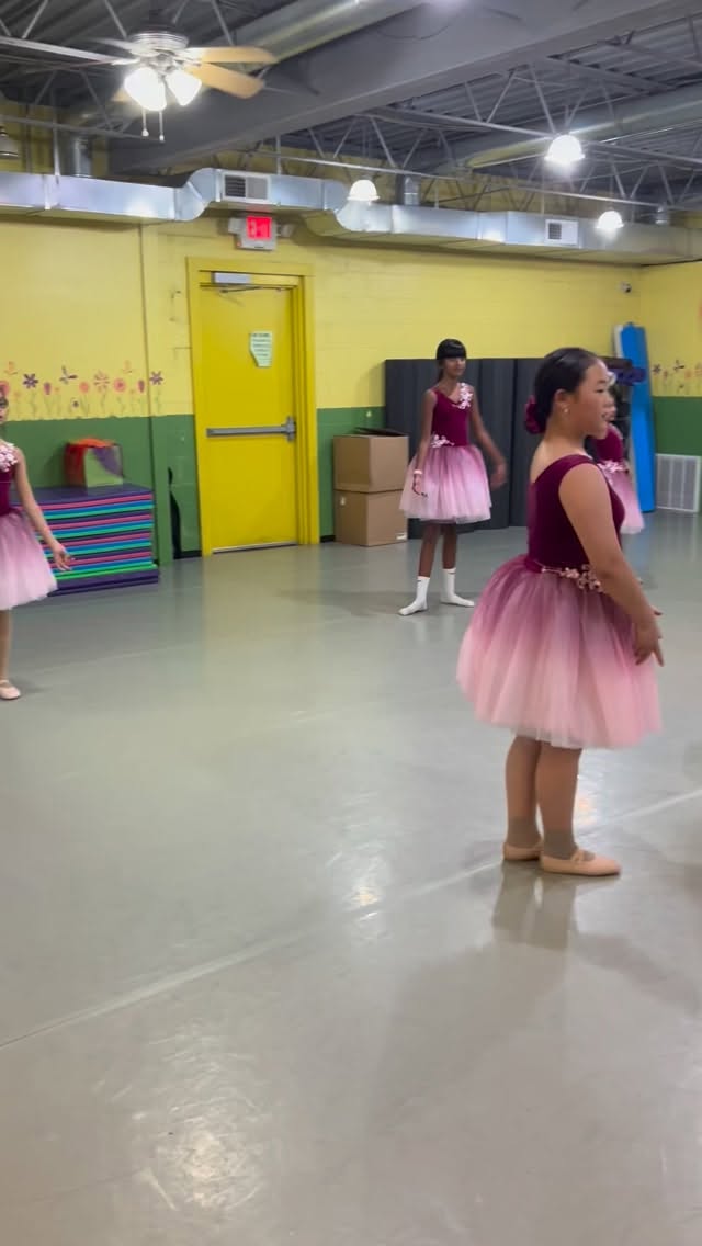 Costume week at MDC! These dancers are working so hard and their progress is really incredible! 🩷🩰👗