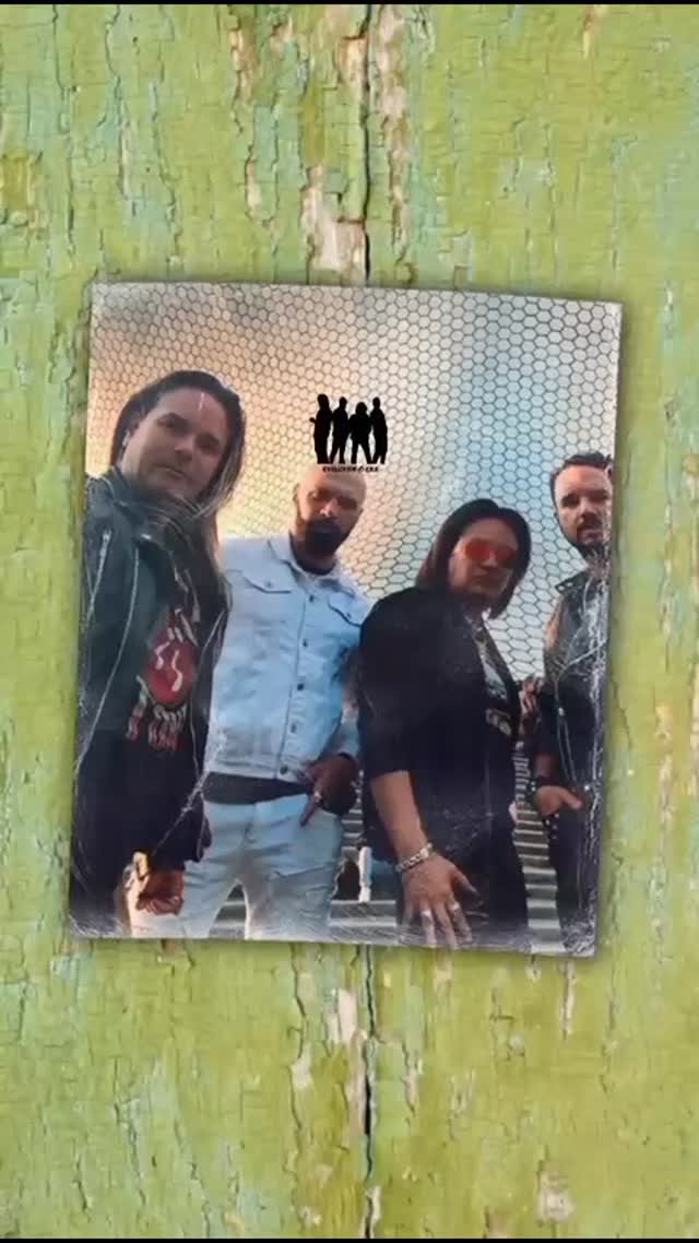 @evoluxionbandofficial tiene un show fantástico con el que deleitará al público con clásicos que nos ponen a bailar y gozar!!!.
#florida #concierto #rumba