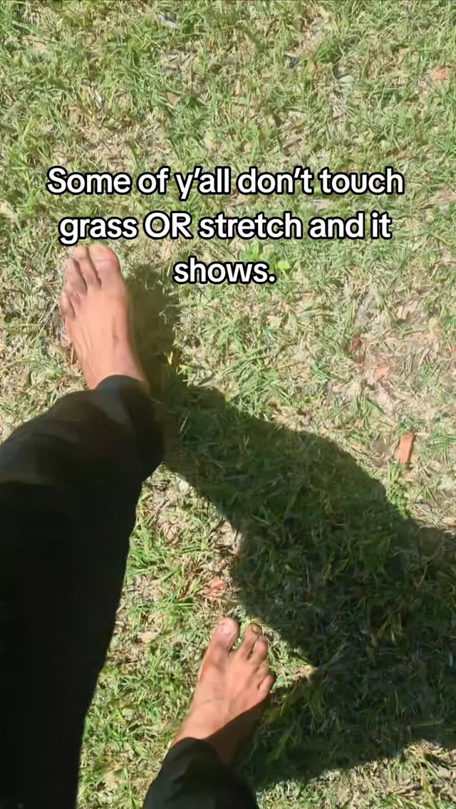 Some of yāall donāt touch grass OR stretch and it shows.
Prescription: 10 minutes outside + 1 stretch session with me š š
#touchgrass #stretch #movementismedicine