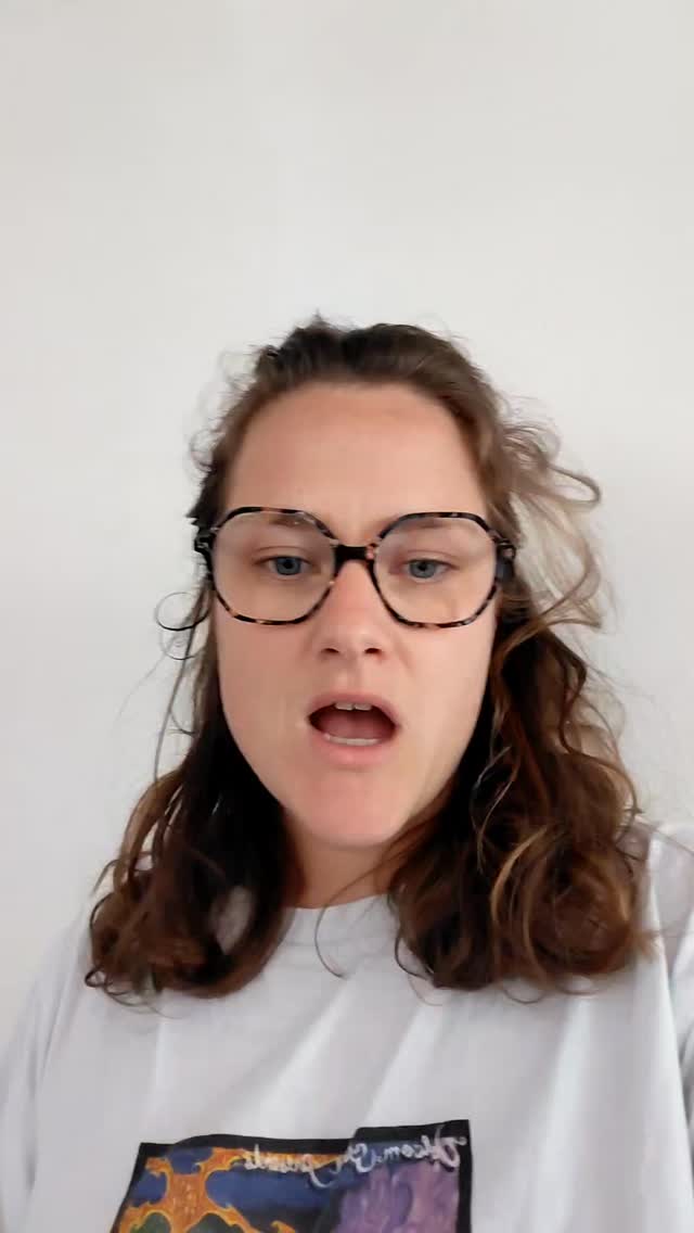 Prof de yoga : 3 bonnes raisons de ne pas passer ton temps a demontrer les postures à tes eleves