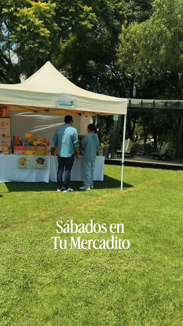 Sábados en Tu Mercadito @tu_mercadito_ec
.
Un lugar para encontrarnos, para conversar,
para compartir buen pan.
.
Estamos aquí cada semana.
Y nos encanta ser parte de esto.
#ensamblepan #panquito #tumercaditoenelpotrero #cumbaya