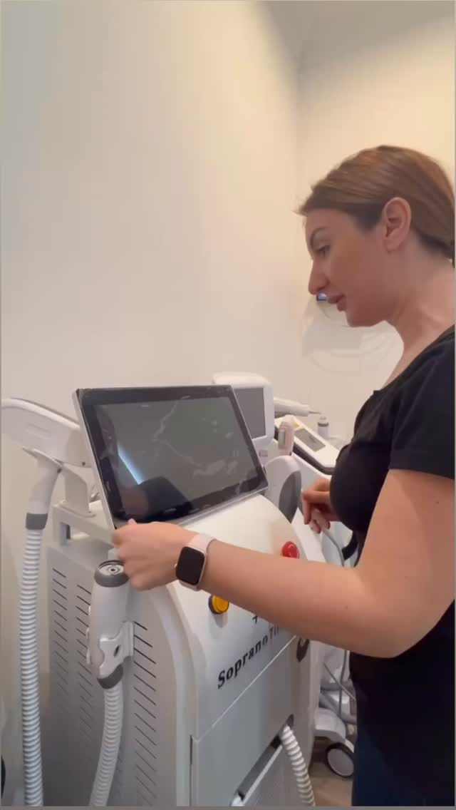 Tired of shaving every few days? 😩
Laser hair removal = less hair, less hassle, and smoother skin for longer 💁♀️
No more razor bumps. No more last-minute panic before holidays.
Your future self will thank you ✨
Message us to get started!