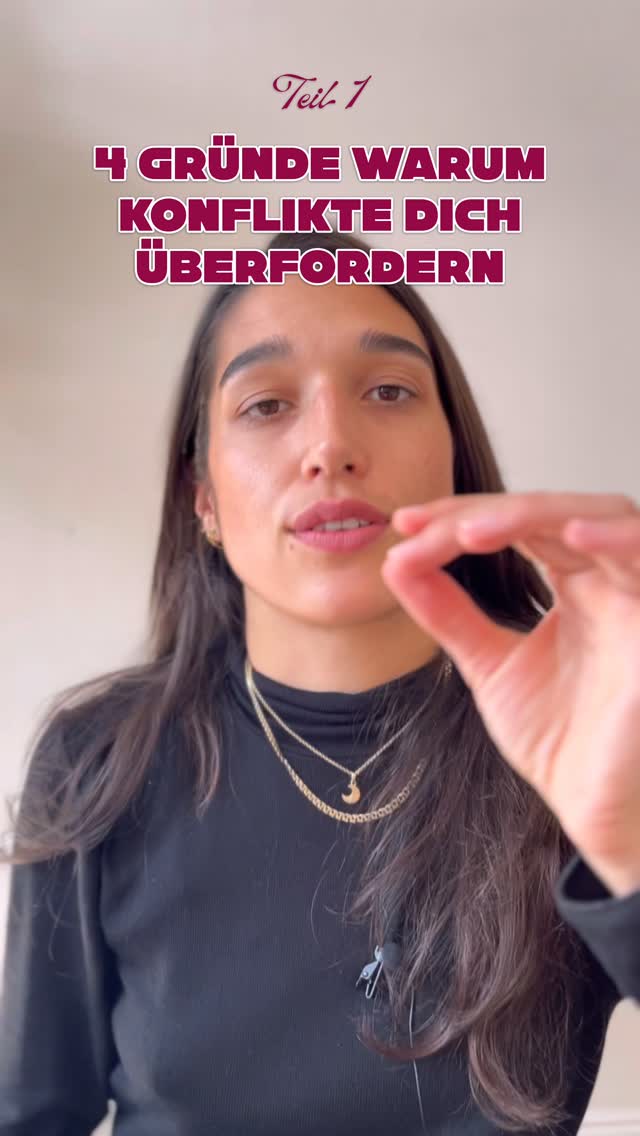 Wie kannst du dich als harmoniesuchender softie in Konflikten unterstützen?
Es ist, wie es ist: Einige haben mit Konflikten kein großes Thema, andere verbinden damit eine Reihe an ungeklärten Situationen, die Schritt für Schritt dazu führte, dass Vertrauen verloren ging und die Beziehung an Sicherheit verlor.
Heute & morgen nehm ich dich mit - und erzähl dir wie du dich für diese Momente vorbereiten und unterstützen kannst!