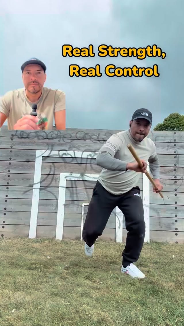 Most people train strength and mobility separately.
But real movement requires both at the same time.
This type of grounded movement develops:
• mobility
• coordination
• balance
• posture
• control
• adaptability
The stick acts as a guide for posture and upper body connection throughout the movement.
As the body lowers toward the ground, the hips open, the spine rotates, and the body learns how to stay organised through changing levels and positions.
Then driving back up develops grounded strength and awareness through the entire chain.
This is not just stretching.
And it’s not traditional fitness.
This is movement training for resilience and adaptability.
For martial artists, movers, and people who want a body that feels capable, responsive, and connected.
Because real strength is not just power.
It’s the ability to move with control and awareness without unnecessary tension.
If you want to explore grounded movement and resilient strength, message me for Online Grounded Coaching.
#GroundMovement #MovementTraining #MartialMovement #MobilityTraining #FunctionalMovement