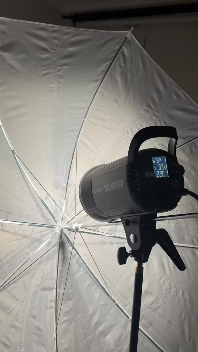 Watch till the end for cuteness overload… you won’t regret it 🤍
Creating my own catalogue content — from home, in my socks, in between real life.
No big studio. No fancy setup. Just making it work with what I have… and honestly, I kind of love it this way.
Building this little side hustle one shoot at a time. And did you see the ending? It’s all worth it!
This is real life - and this is what it really looks like behind the scenes 🤍
Launching soon… stay close 👀✨
#behindthescenes #smallbusinesssa #contentcreatorlife #sidehustlesouthafrica #nailwraps