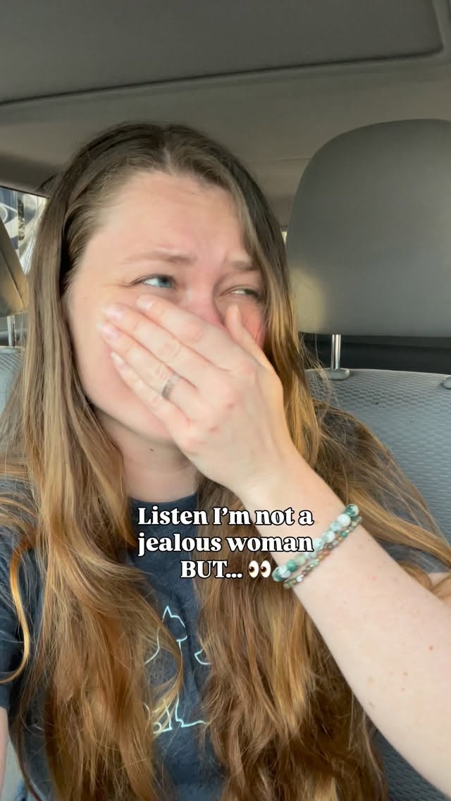 Who am I kidding 🥹❤️🫠
My heart can’t handle the cuteness of Rhett with any animal 😻
Are animals in love with your partner? 🐾
Follow @thegreatattemptvlog for more full time couples travel, marriage humor, animal rescue & petsitting around the world content! 😊
——
If you are new here hello! 👋 We are Rhett & Lynnae! Just your average everyday couple on a mission to live life to the fullest - starting with a global backpacking trip! 🗺️✨
Husbands be like | husband humor | husband goals | dinks #husbandsbelike #husbandhumor #dink #husbandandwifecomedy #marriagehumor