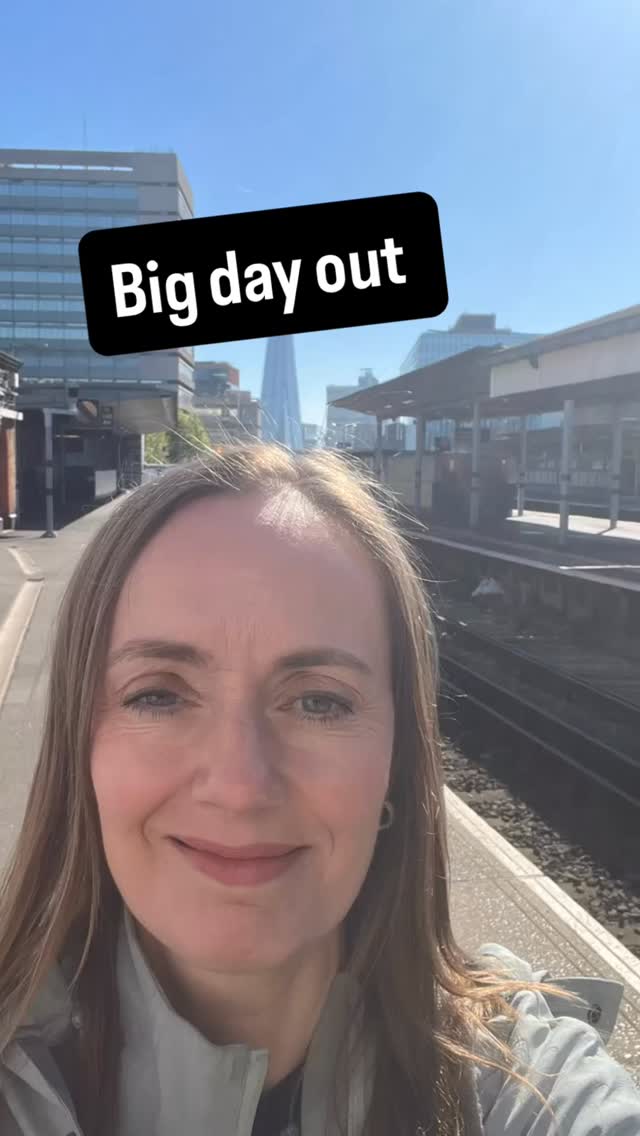 Big day as a nutritionist 👇
Borough Market → sourdough + cheese + spices
Nutritionist brunch (and an antioxidant test… optimum 💪)
Then a metabolic health conference
→ cholesterol, triglycerides,blood pressure, belly fat
Here’s the truth…
You can train hard
and still have poor blood markers, or belly fat
I see this all the time
The good news?
Food + targeted support can shift it
If your GP or private results don’t match your effort
→ message me or book a call
#nutritionistbrunch #nutritionist #running #cholesterol