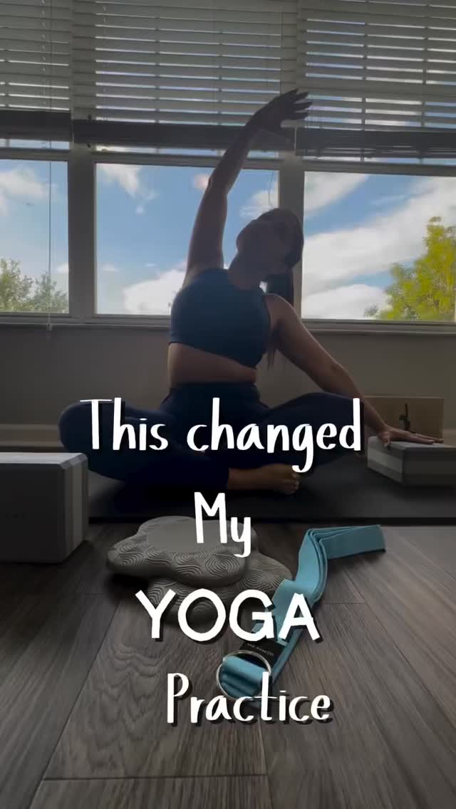 That moment when your practice finally feels like it should. 🧘✨
Watching her move from seated twists to supported stretches with that Deep-Zen strap — you can see the shift. Real alignment. Real comfort. That genuine smile at the end says everything.
When your body feels supported, your practice becomes something you actually enjoy.
Explore Deep-Zen → link in bio 🪷
#deepzenyoga #yoga #yogablocks #yogapractice #yogalife #yogaprops #homeyogapractice #yogaalignment #wristsupport #mindfulmovement #wellnessjourney #yogaathome