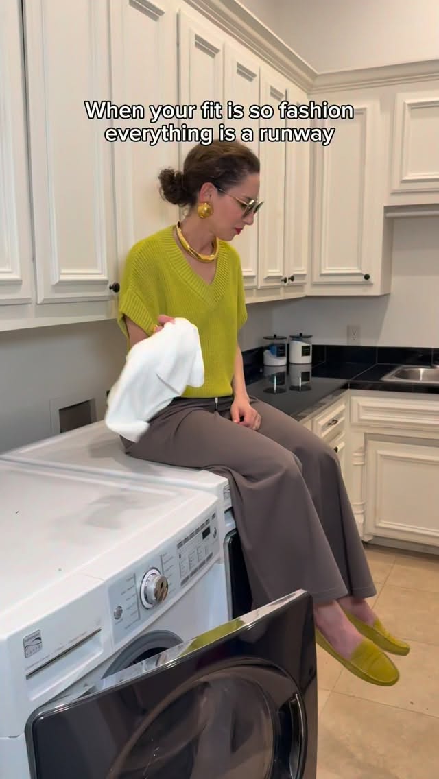 Olive may be the only one watching (and judging), but if I’m doing housework, I’m doing it well-dressed.
My April collection for @qvc is built for exactly that… polished separates that are still comfortable. Bold color, strong prints, pieces that work as hard as you do. Fashion, but make it functional.
#LoveQVC