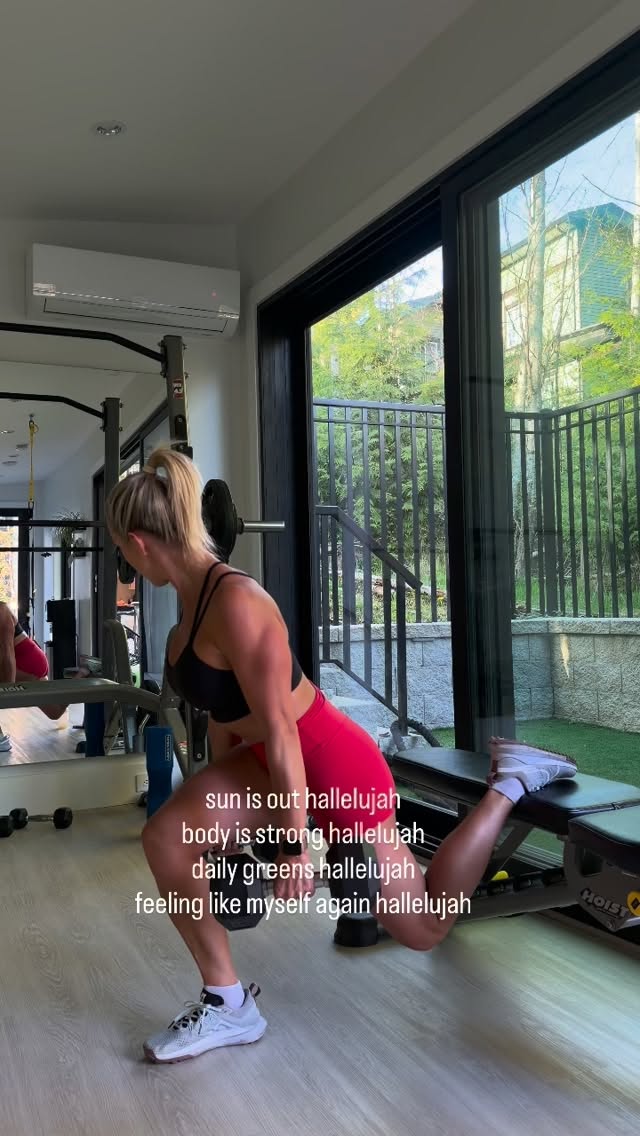 Sometimes it’s in the moments where we pause and just give gratitude to our bodies and what they are capable of.
During this workout I felt strong and trained without pain. And that is something worth celebrating.
#workout #momofthree #personaltrainer