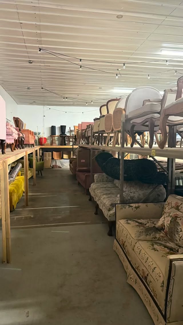 Wedding rentals inspiration ✨
Bridgerton vibes, but make it your wedding.
Watch how event furniture and decor transform from storage into a fully styled wedding setup.
If you’re planning your wedding and looking for wedding decor ideas, this is what’s possible with the right rentals.
Save this for your wedding planning inspiration 🤍
#southwestmichigan #michiganwedding #weddingplanner #weddingdecor #eventrentals
