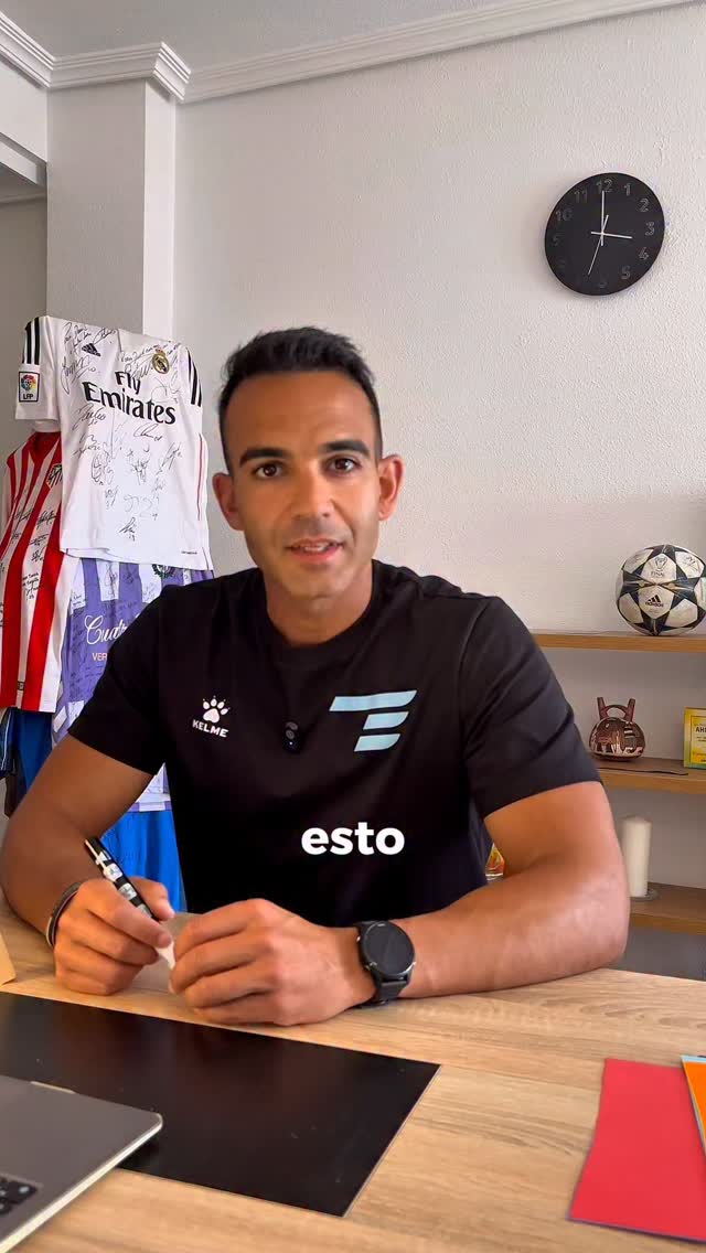 👉Esto es lo que hacemos con nuestros futbolistas profesionales el día antes de competir…
✔️ Movilidad y activación de core
✔️ Contrastes y pliometría
✔️ Activación del sistema nervioso
✔️ Preparación para producir más fuerza y velocidad
El objetivo no es fatigar.
Es hacer que el cuerpo llegue listo para competir en el campo. 🚀
✅ Más velocidad.
✅Más explosividad.
✅Mejores sensaciones desde el primer minuto.
Si quieres llevar tu rendimiento al siguiente nivel, comenta “ELITE” y me pongo en contacto contigo🙌