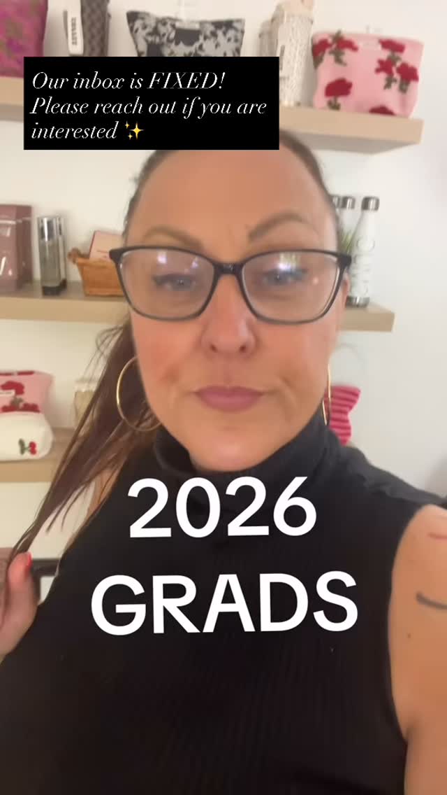 Is this YOU or someone you know?
We were having trouble with our inbox but the issue is now fixed😊 #graduation #Winnipeg #gradtan