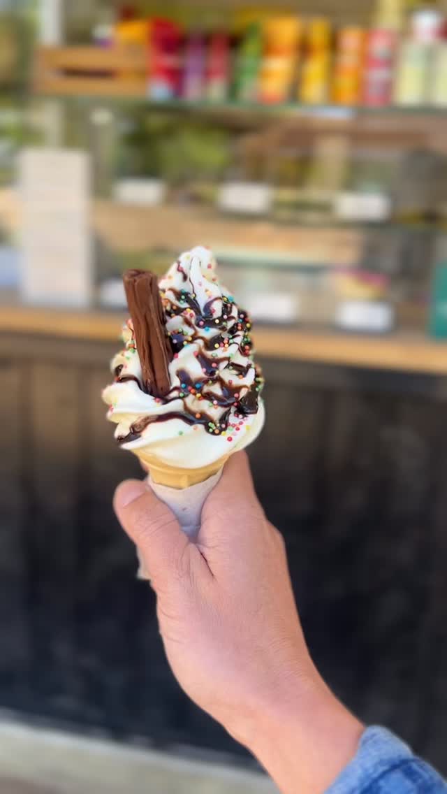 An ice cream always makes a trip to the Park extra special! We have Mr Whippy (with sprinkles and sauces!) and mini-tubs, plus lollies galore.🍦