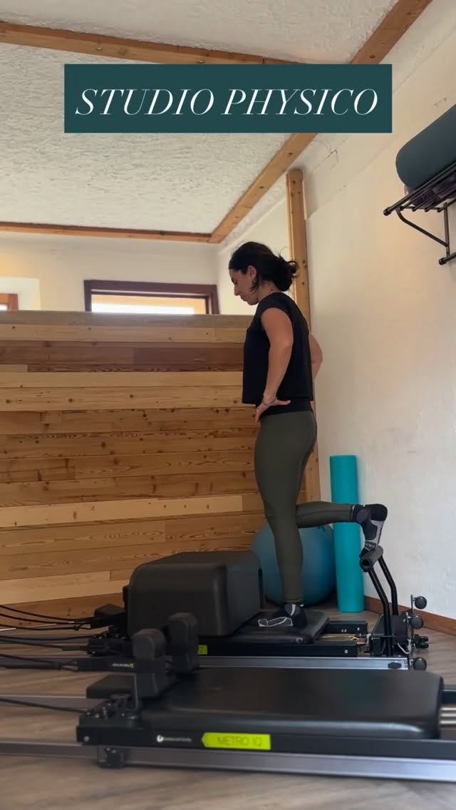 📣 NOVITÀ IN STUDIO PHYSICO 📣
Abbiamo aggiunto un posto, da oggi puoi allenarti in due ✌️ sui nostri nuovi REFORMER 🤗
♥️ Invia questo reel al tuo PILATE BRO 😎 e prenota la tua prima lezione di coppia
#pilates #pilatesreformer #bardonecchia