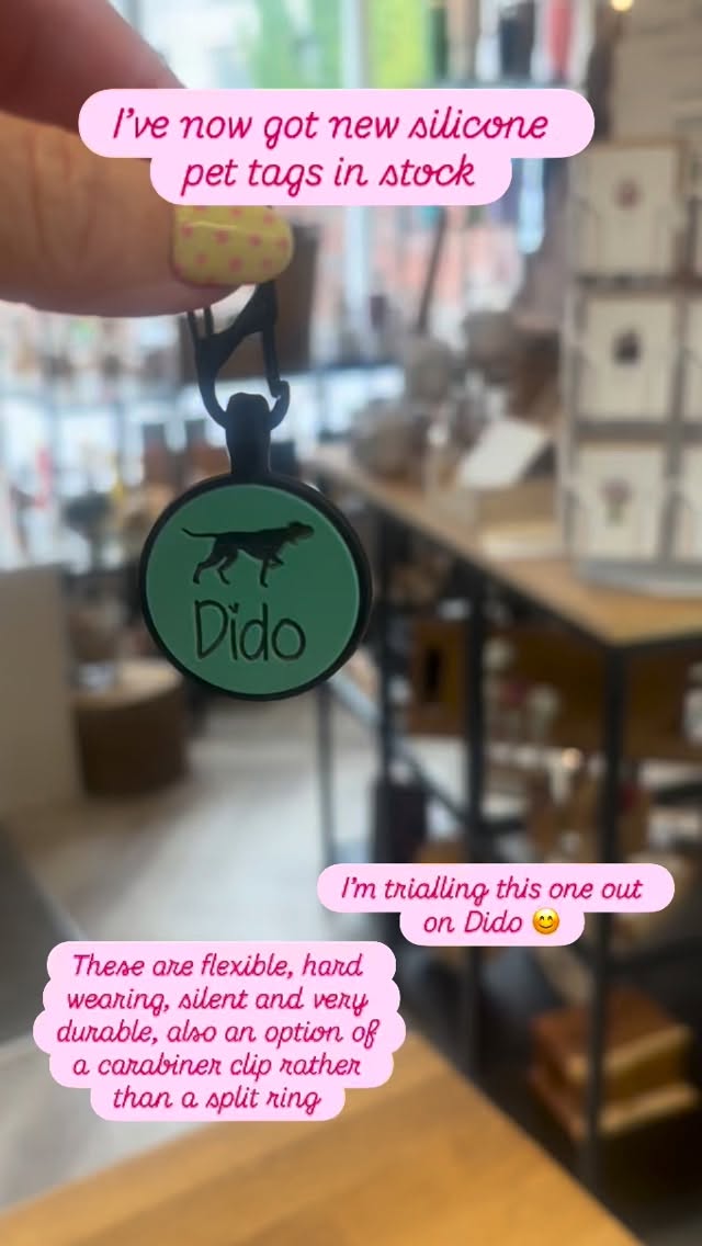 New silicone pet tags now in stock, these tags are flexible and very durable, they can be paired with a carabiner clip rather than a split ring if you wish. They will come in lots of different colours and designs 😊
This one is being trialled in Dido, just need to get them perfected and then they will be on sale 😃