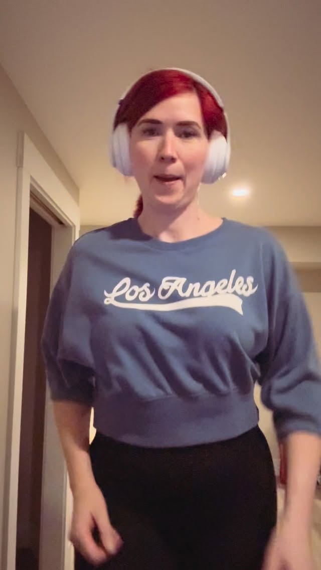 💬✈️Girls *bachelorette weekend* is about to leave the chat 💃🏻👯♀️🍹✨
👰🏻♀️@vrodge
🙋🏼♀️@cocomelani
💁🏻♀️@brigitte.leblanc88
🙆🏼♀️@kaylaeveline
💁🏻♀️@ali791